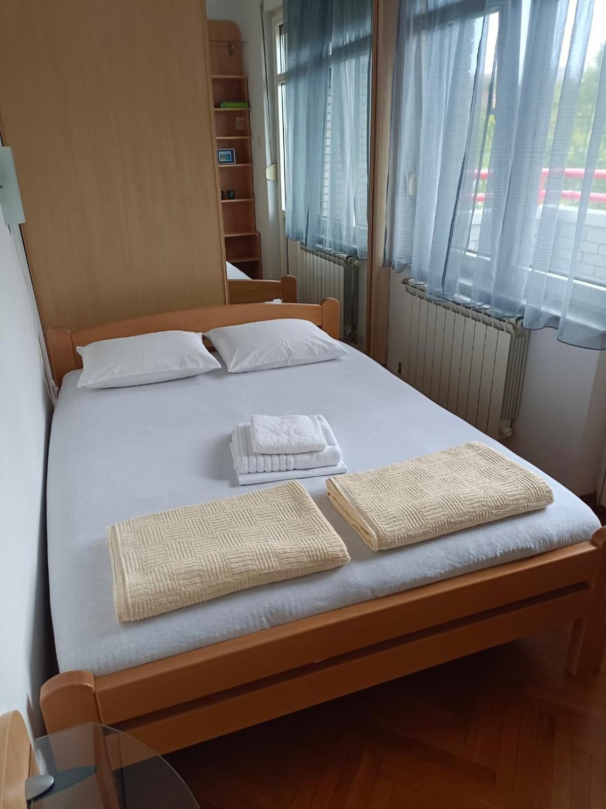 Ramonda Apartment Белград Екстериор снимка
